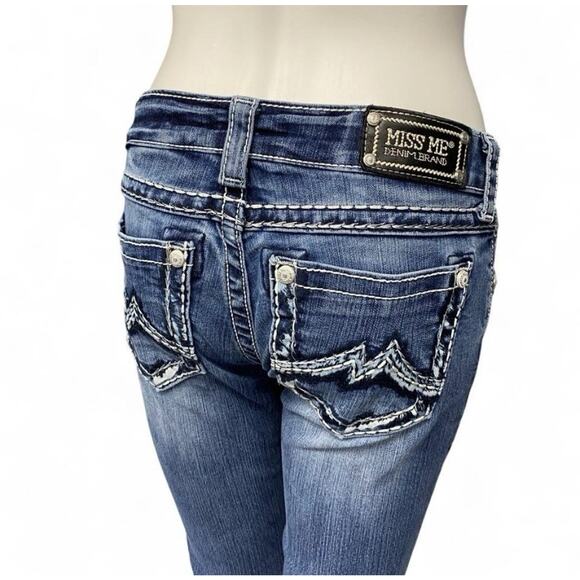 Miss Me Jeans 27x30 Low Rise Skinny Boot Embellished Pockets Distressed Blue - Picture 1 of 8
